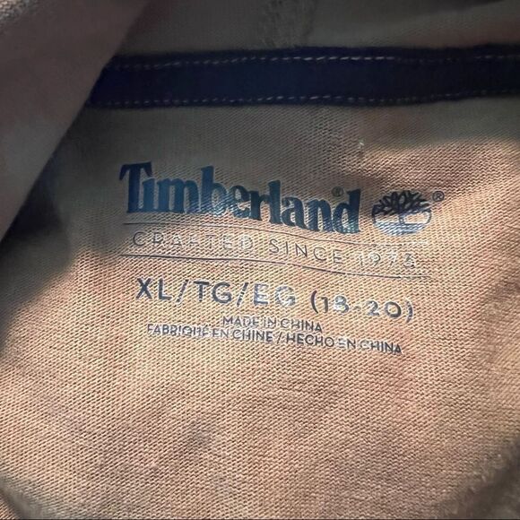 3 for $30! Timberland logo hoodie - Picture 3 of 9